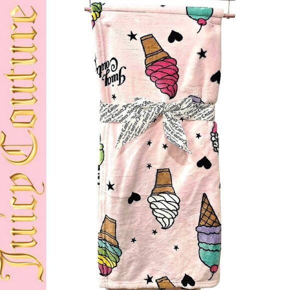 Juicy Couture Home Signature Logo    Hearts & Ice Cream Cones Throw Blanket - Picture 1 of 7